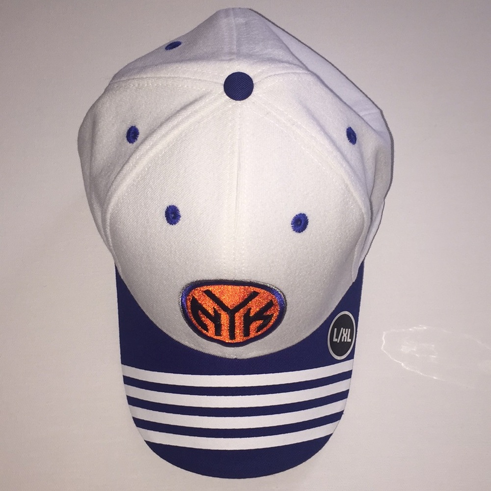 New York Knicks NBA Flexfit Hat/Cap - Picture 3 of 8